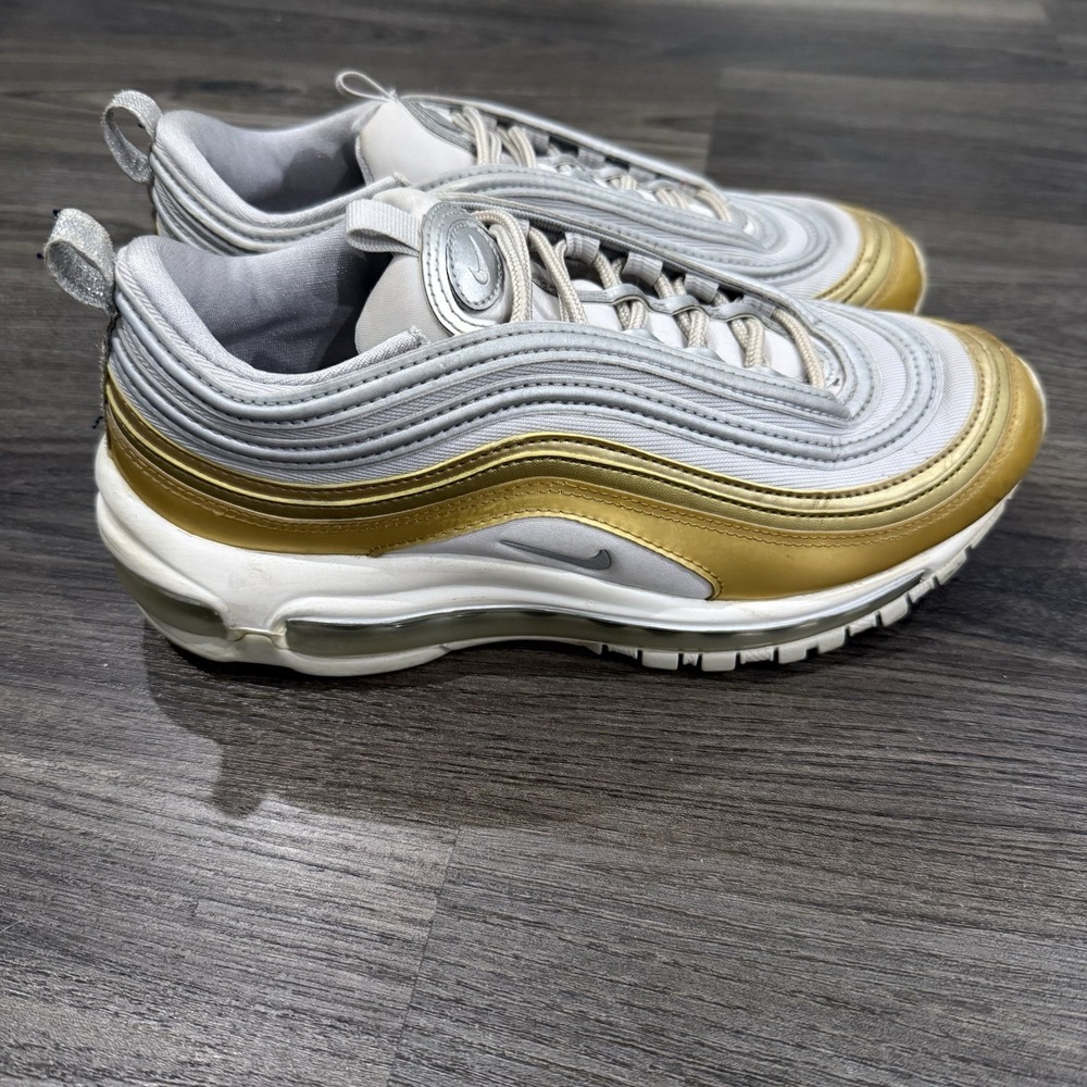 Nike Air Max 97 SE Metallic Gold Silver Vast Grey Women's 8